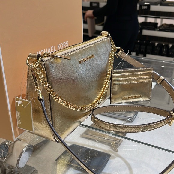 MICHAEL KORS
JST Md Faux Leather Crossbody XBody + Card Holder Boxed Set NWT - Picture 6 of 16